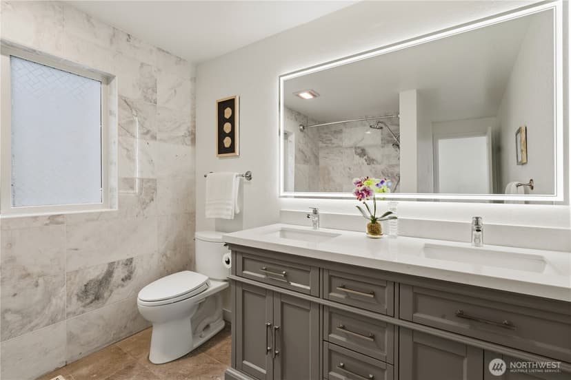 Property photo for 21633 NE 29th St, Sammamish photo 23
