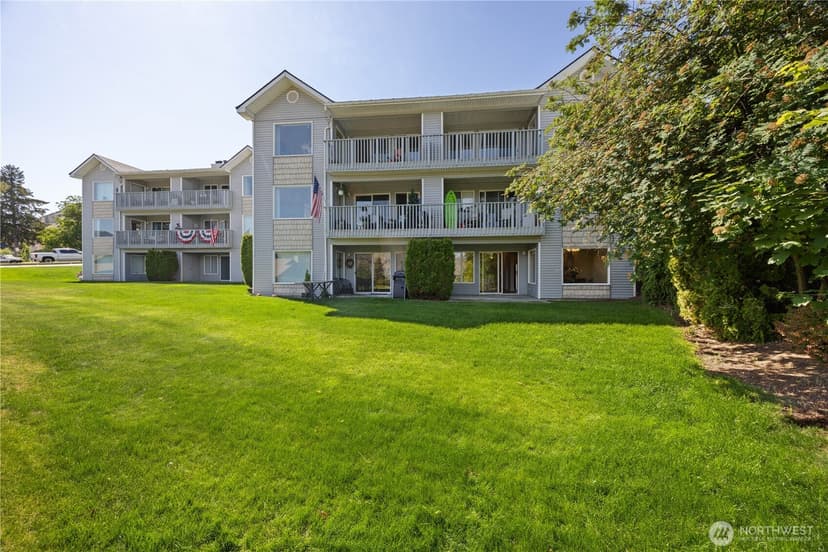 Property photo for 2307 W Woodin Avenue #1E, Chelan photo 26
