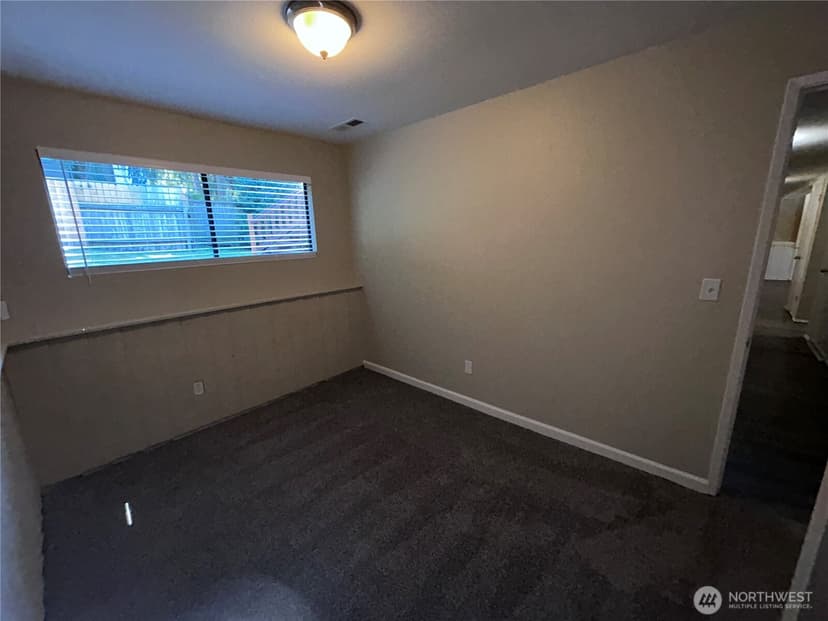 Property photo for 9139 NE 142nd Way, Kirkland photo 19