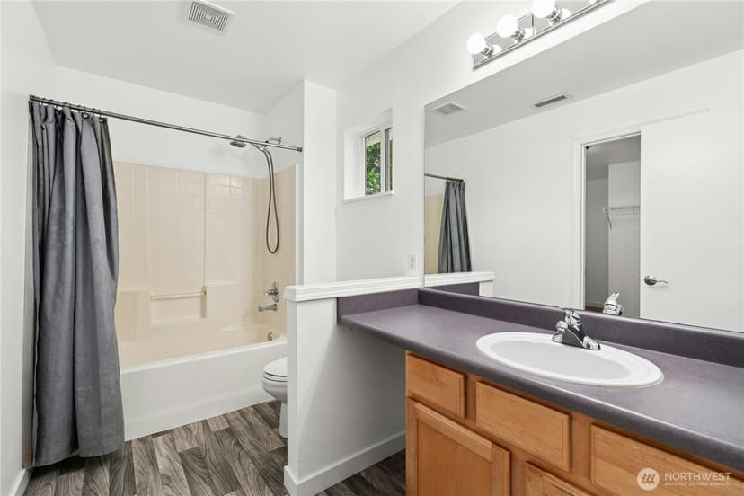 Property photo for 9424 187th Street Ct E, Puyallup photo 16
