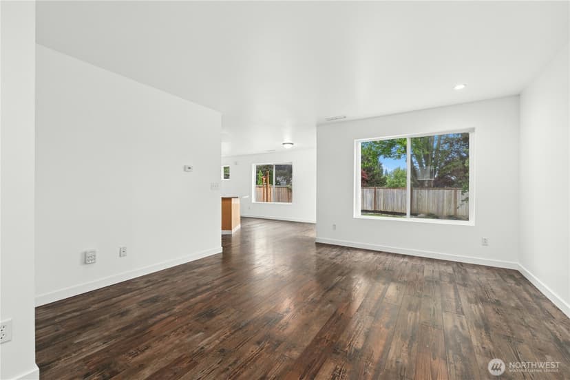 Property photo for 9424 187th Street Ct E, Puyallup photo 6