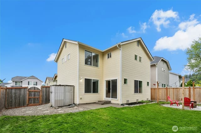 Property photo for 9424 187th Street Ct E, Puyallup photo 4