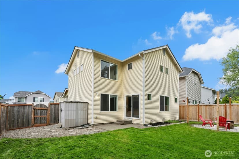 Property photo for 9424 187th Street Ct E, Puyallup photo 4