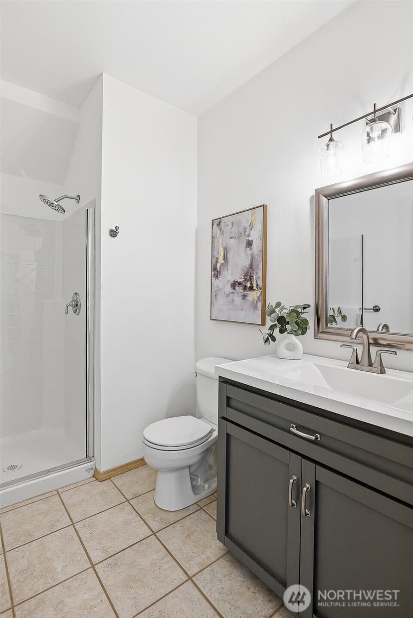 Property photo for 1013 S 204th Street, Des Moines photo 19
