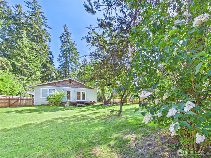 Property photo for 6351 Lake Avenue SW, Lakewood photo 37
