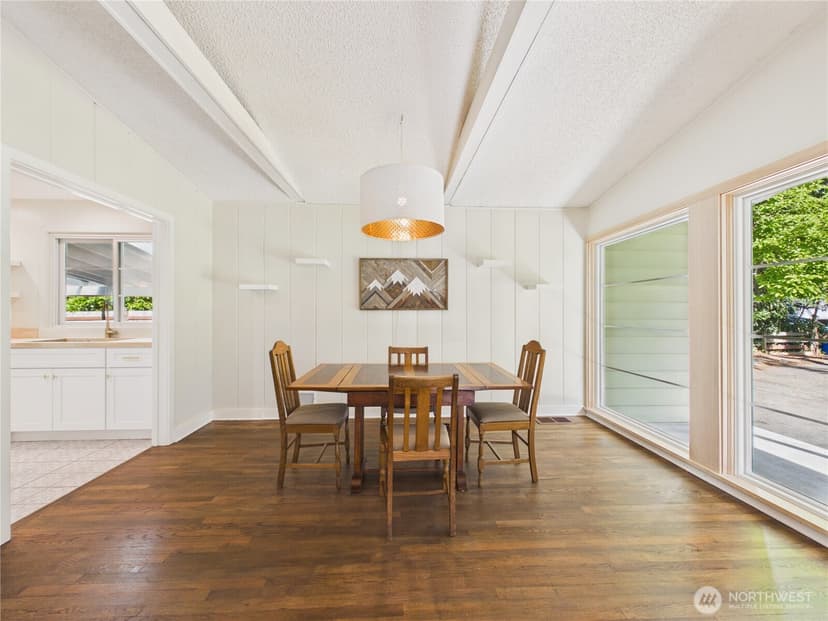 Property photo for 6351 Lake Avenue SW, Lakewood photo 6