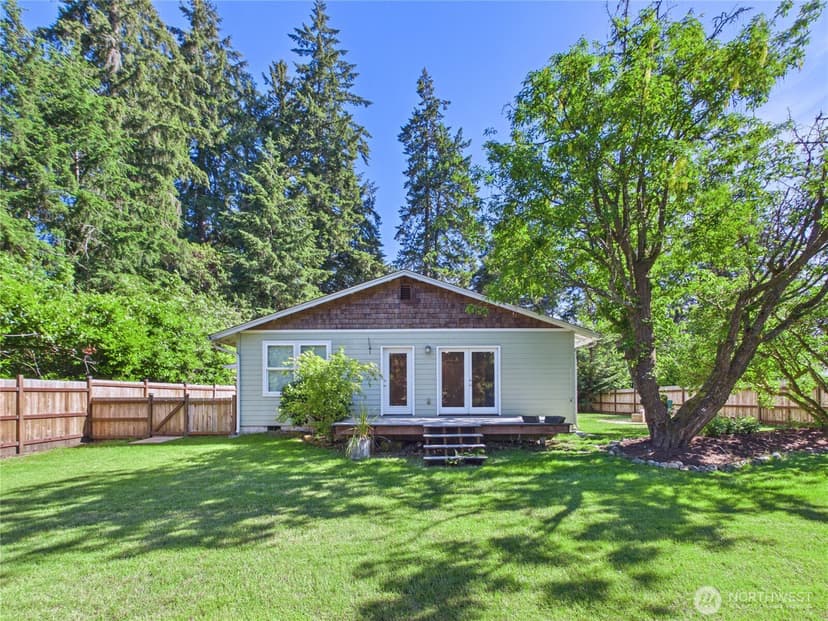 Property photo for 6351 Lake Avenue SW, Lakewood photo 34