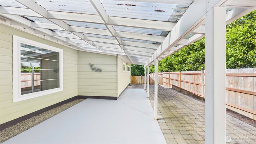 Property photo for 6351 Lake Avenue SW, Lakewood photo 38