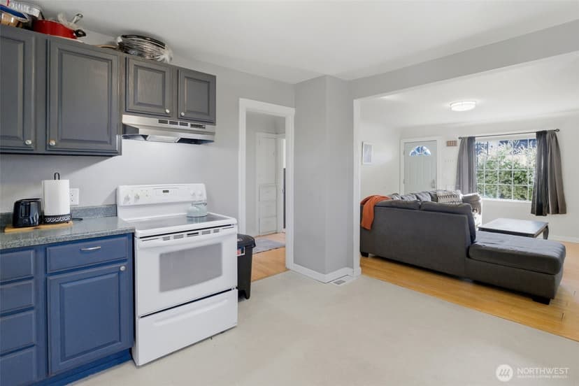 Property photo for 805 Roosevelt Avenue, Bremerton photo 6