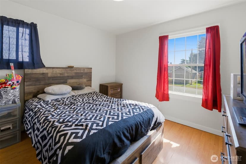 Property photo for 805 Roosevelt Avenue, Bremerton photo 12