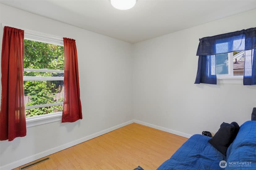 Property photo for 805 Roosevelt Avenue, Bremerton photo 9