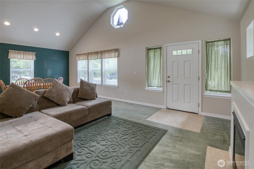 Property photo for 899 Wawona Avenue SW, Ocean Shores photo 17