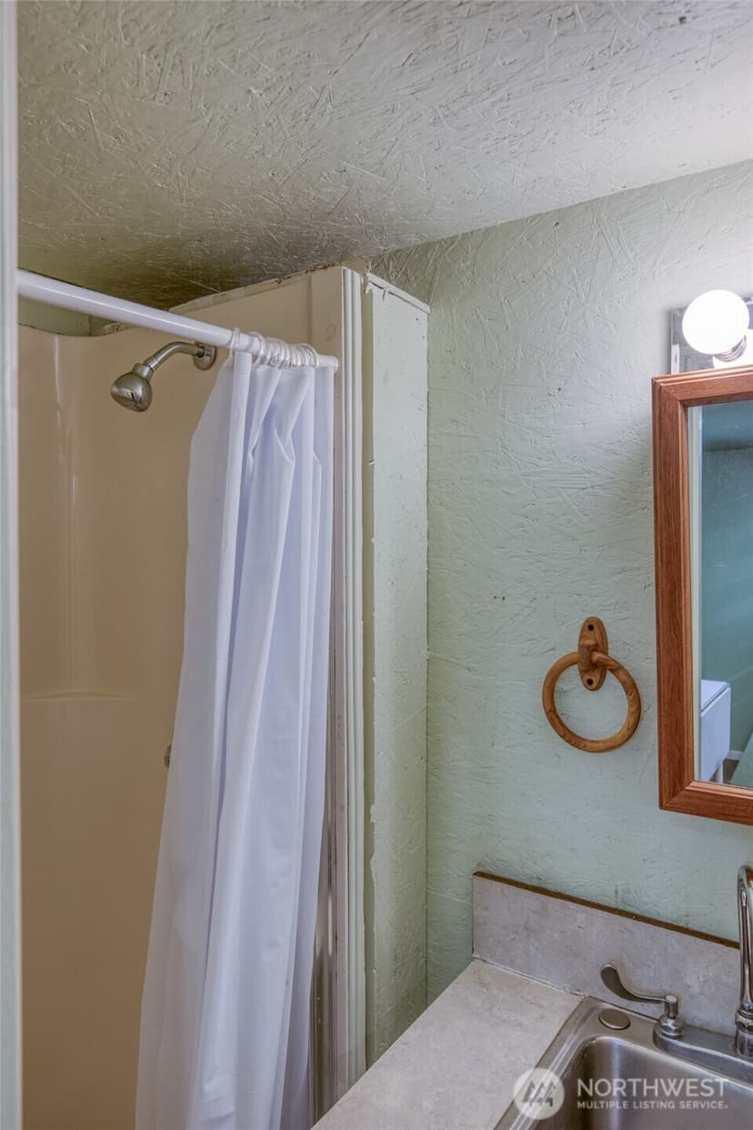 Property photo for 899 Wawona Avenue SW, Ocean Shores photo 33