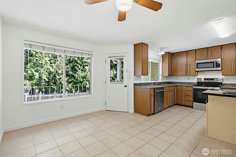 Property photo for 32508 2nd Place S #182, Federal Way photo 16