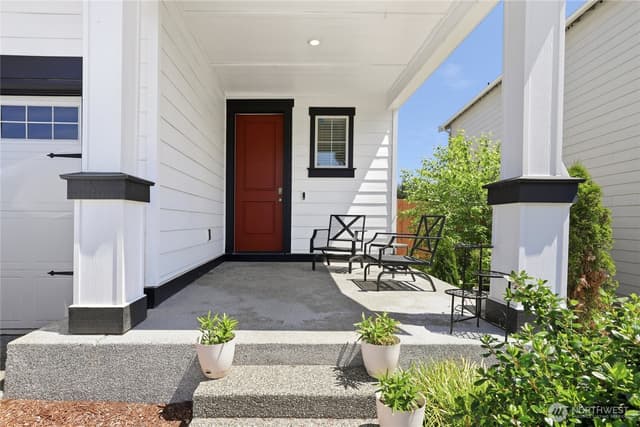 Property photo for 6061 Addison Road SW, Port Orchard photo 3