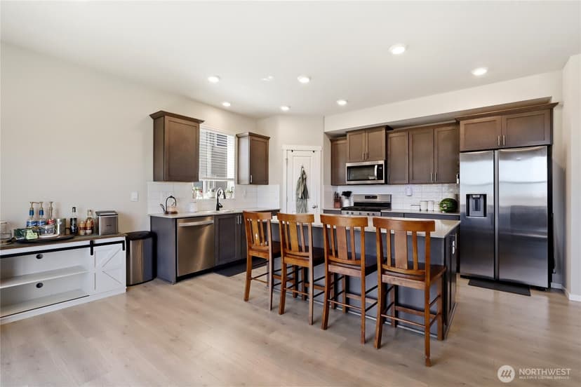 Property photo for 6061 Addison Road SW, Port Orchard photo 11