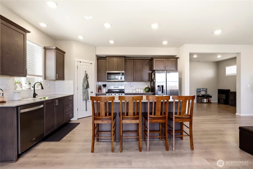 Property photo for 6061 Addison Road SW, Port Orchard photo 14