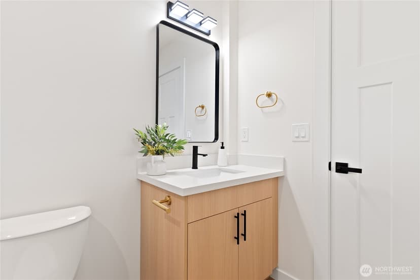 Property photo for 139 N Lenore Avenue, Arlington photo 13