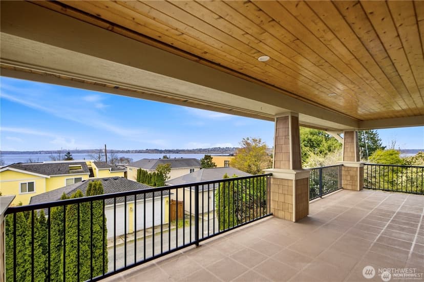 Property photo for 217 7th Avenue W, Kirkland photo 24