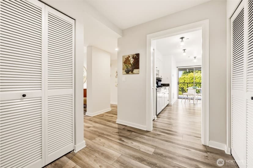 Property photo for 1902 Bridgeport Way W #105, University Place photo 10