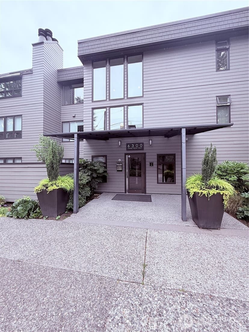 Property photo for 6300 Sand Point Way NE #103, Seattle photo 22