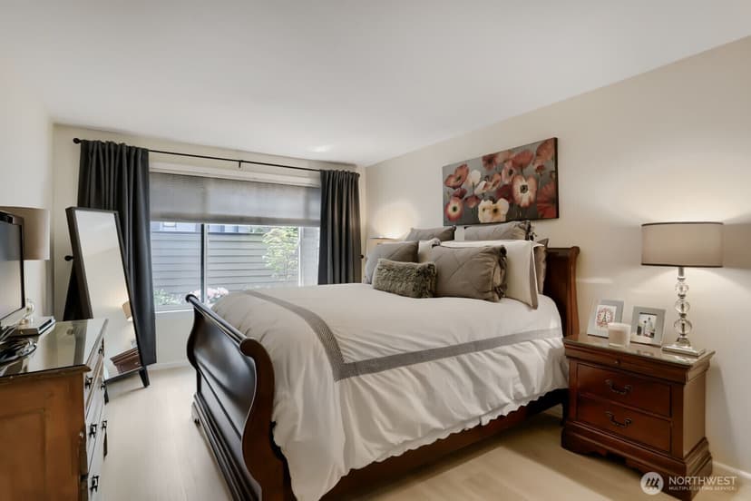 Property photo for 6300 Sand Point Way NE #103, Seattle photo 11