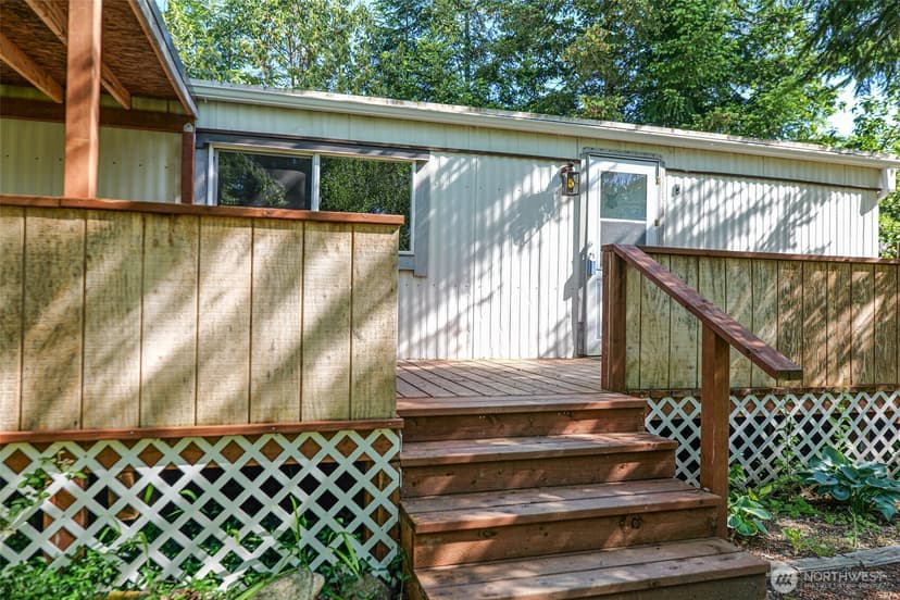 Property photo for 2106 Kent Avenue W, Bremerton photo 2