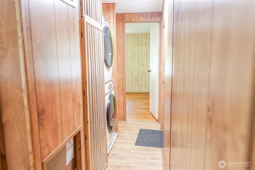 Property photo for 2106 Kent Avenue W, Bremerton photo 23