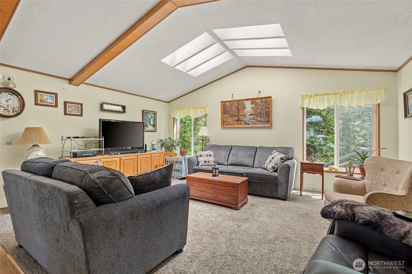 Property photo for 15910 58th Avenue NW, Stanwood photo 22