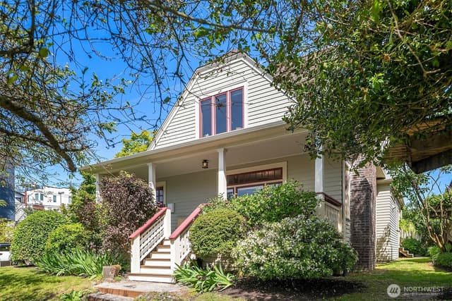 Property photo for 5216 9th Avenue NW, Seattle photo 2
