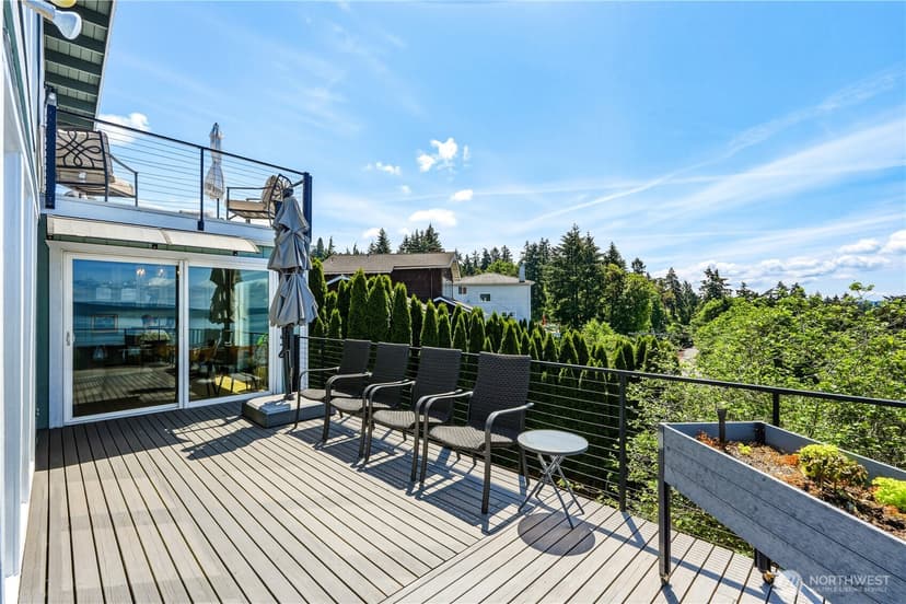 Property photo for 5802 Upland Terrace NE, Tacoma photo 19