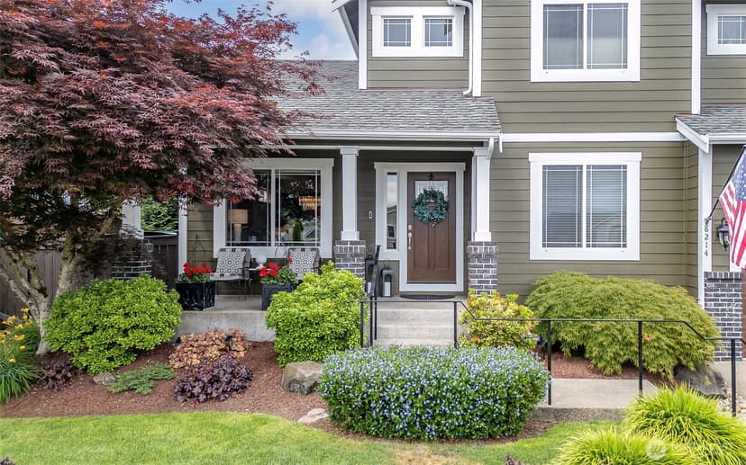 Property photo for 8214 70th Avenue Ct E, Puyallup photo 3