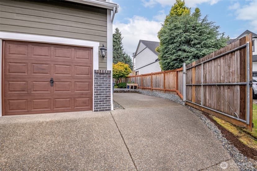 Property photo for 8214 70th Avenue Ct E, Puyallup photo 26
