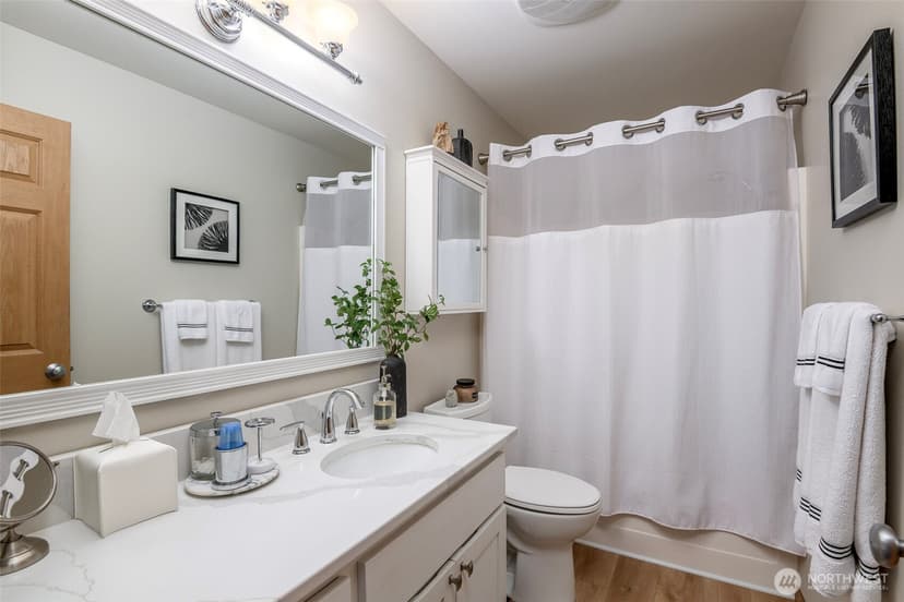 Property photo for 8214 70th Avenue Ct E, Puyallup photo 19
