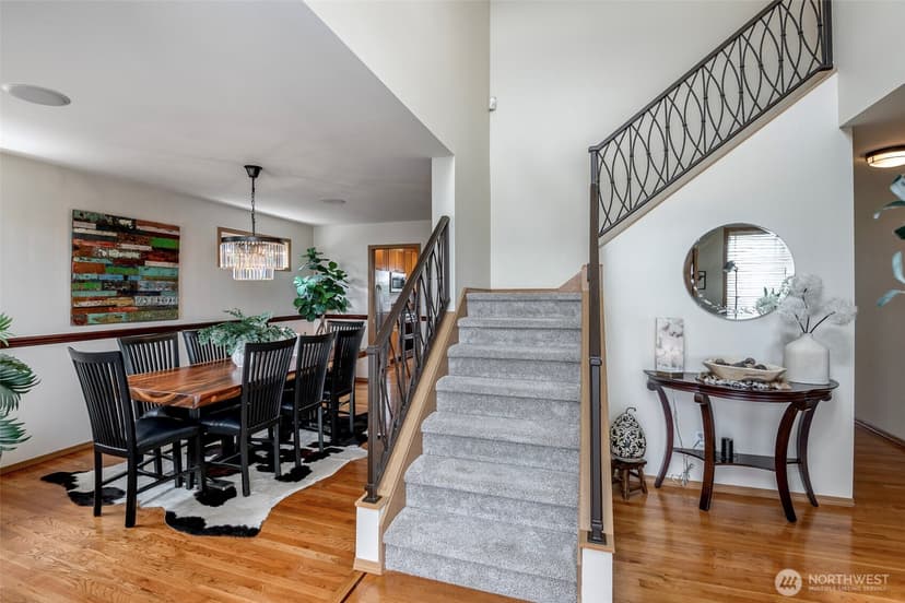 Property photo for 8214 70th Avenue Ct E, Puyallup photo 6