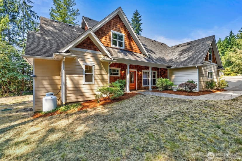 Property photo for 2219 NE Riddell Road, Bremerton