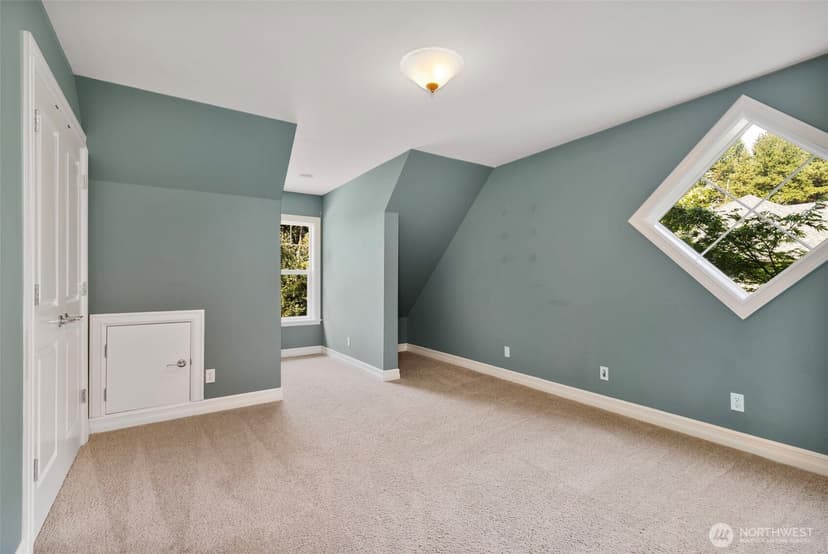 Property photo for 2219 NE Riddell Road, Bremerton photo 34