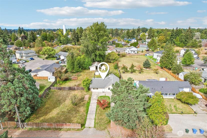 Property photo for 201 123rd Street E, Tacoma photo 10
