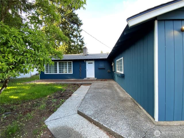Property photo for 621 Brookdale Road E, Tacoma photo 2