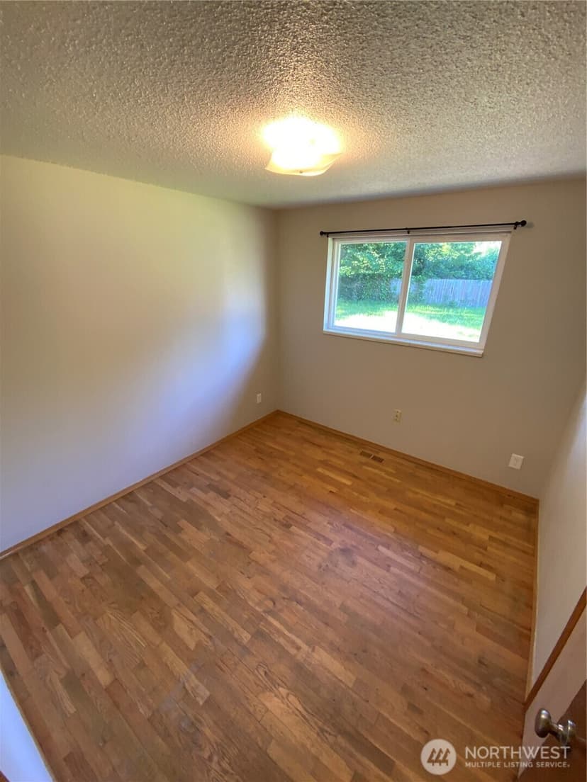 Property photo for 621 Brookdale Road E, Tacoma photo 11