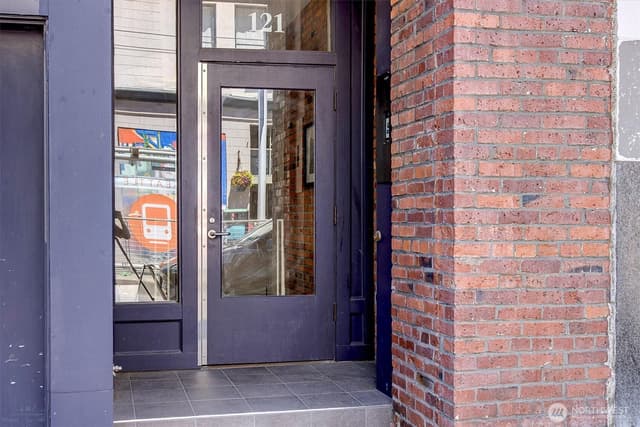 Property photo for 121 S Jackson Street #4, Seattle photo 3