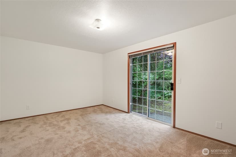 Property photo for 9621 Sunburst Court SE, Port Orchard photo 21