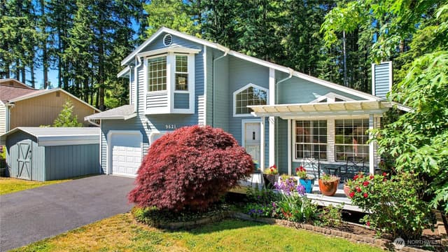 Property photo for 9621 Sunburst Court SE, Port Orchard photo 2