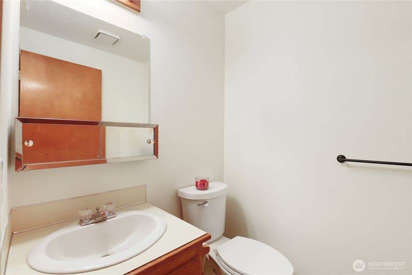 Property photo for 9621 Sunburst Court SE, Port Orchard photo 18