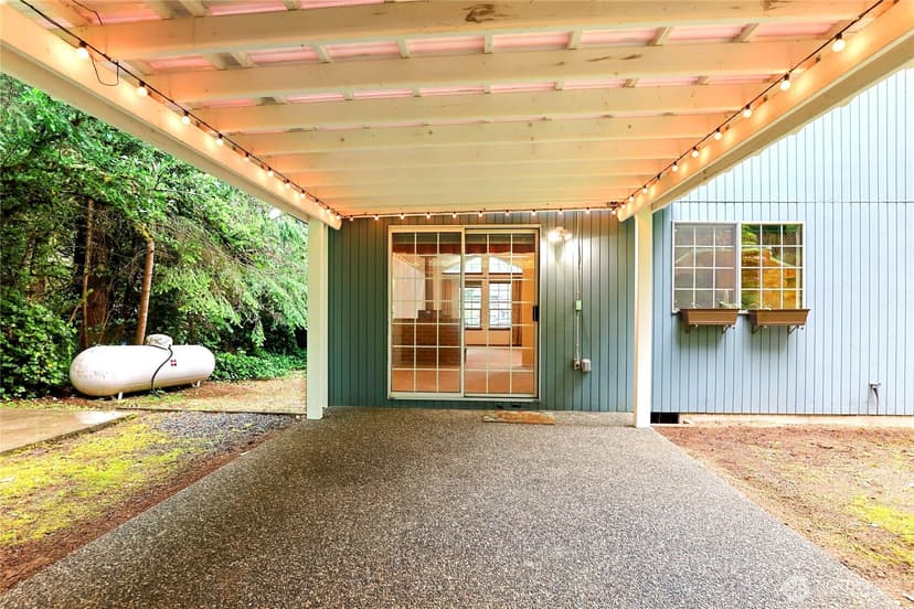 Property photo for 9621 Sunburst Court SE, Port Orchard photo 32