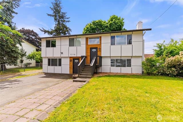 Property photo for 1516 Lafayette Street S, Tacoma
