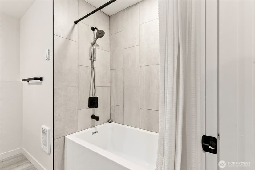 Property photo for 1516 Lafayette Street S, Tacoma photo 12