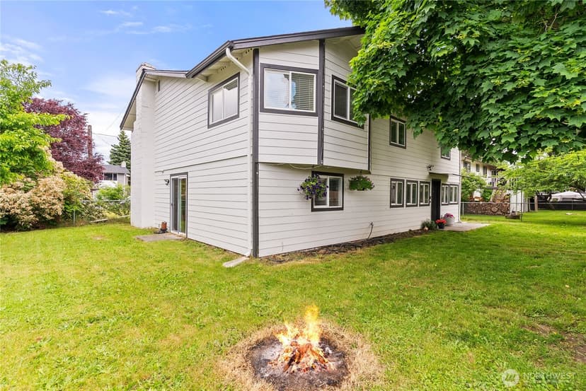 Property photo for 1516 Lafayette Street S, Tacoma photo 39