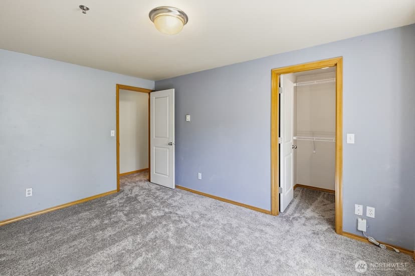 Property photo for 11527 Highway 99 #E-206, Everett photo 25