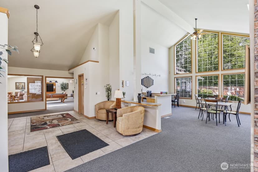 Property photo for 11527 Highway 99 #E-206, Everett photo 8